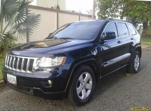 Jeep Grand Cherokee Laredo - Automatico