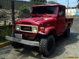 Toyota Macho Pick-Up