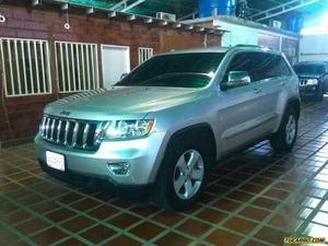 Jeep Grand Cherokee Laredo - Automatico