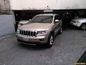 Jeep Grand Cherokee Laredo 4x4 - Automatico