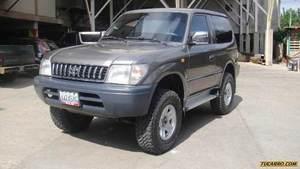 Toyota Merú LAND CRUISER