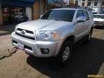 Toyota 4Runner Base 4x4 - Automatico