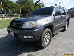 Toyota 4Runner SR5 V6 - Automatico