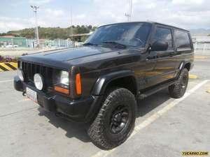 Jeep Cherokee Renegado 4X4 /VK6 - Sincronico