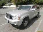 Jeep Grand Cherokee Laredo 4x4 - Automatico