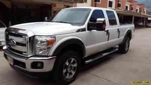 Ford F-250 Doble Cabina Lariat 4x4 - Automatico