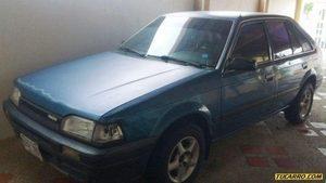 Mazda 323 HS 4P - Sincronico