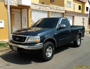 Ford F-150 Pick-Up A/A - Automatico