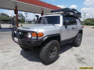 Toyota FJ Cruiser