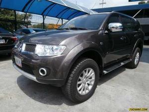 Mitsubishi Montero