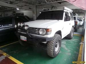 Mitsubishi Montero