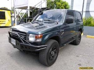 Mitsubishi Montero