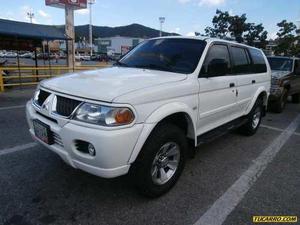 Mitsubishi Montero