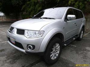 Mitsubishi Montero