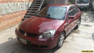 Mitsubishi Lancer 1.6 GLXi - Sincronico