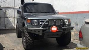 Mitsubishi Montero Dakar GLX 2P 4x4 - Sincronico