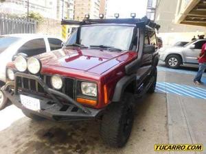 Jeep Cherokee Renegado 4X4 /VK6 - Sincronico