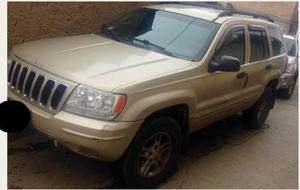 Jeep Grand Cherokee Laredo 4x4 - Automatico