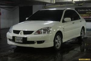 Mitsubishi Lancer Touring 2.0 - Automatico