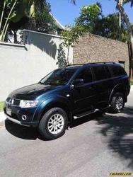 Mitsubishi Montero Sport 4x4 - Automatico