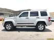 Jeep Cherokee Classic 4x4/Laredo/VX5(Cuero) - Automatico