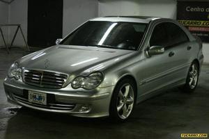 Mercedes Benz Clase C 230 - Automatico