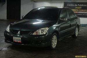 Mitsubishi Lancer Touring 2.0 - Sincronico