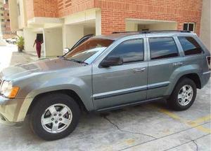 Jeep Cherokee Classic 4x4/Laredo/VX5(Cuero) - Automatico