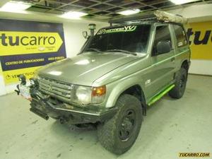 Mitsubishi Montero