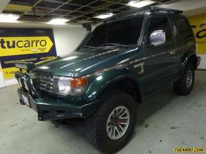 Mitsubishi Montero