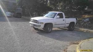 Dodge Ram Pick-Up 2500 Cab. Senc. SLT - Automatico