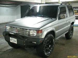 Mitsubishi Montero Dakar GLX 2P 4x4 - Sincronico