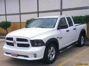 Dodge Ram Pick-Up 1500 ST Quad Cab. - Automatico