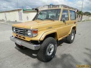 Toyota Macho LX 4x4 - Sincronico