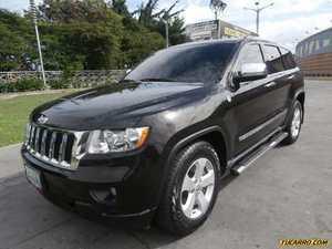 Jeep Grand Cherokee Laredo 4x4 - Automatico