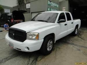 Dodge Dakota Club Cab. Pick-Up 4x4 - Automatico