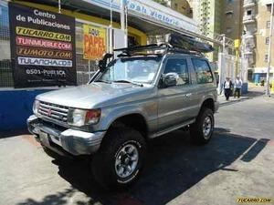 Mitsubishi Montero Dakar GLX 2P 4x4 - Sincronico