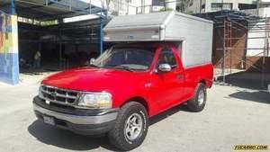 Ford F-150 Pick-Up A/A - Automatico