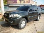 Toyota 4Runner Limited V6 4x4 - Automatico