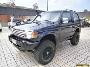 Mitsubishi Montero