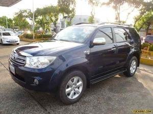 Toyota Fortuner SR (7Ptos) 4x4 - Automatico