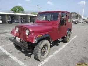 Jeep CJ