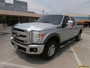 Ford F-250 Cabina Regular XLT 4x4 - Automatico