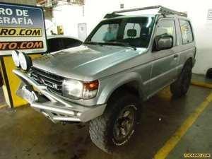 Mitsubishi Montero