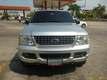 Ford Explorer XLT 4x4 - Automatico