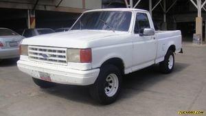 Ford F-150 Pick-Up A/A - Automatico