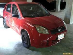 Ford Fiesta Power / Max - Automatico