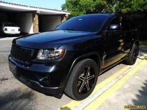 Jeep Grand Cherokee Laredo - Automatico