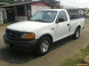 Ford F-150 Pick-Up A/A - Automatico