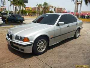 BMW Serie 3 328I